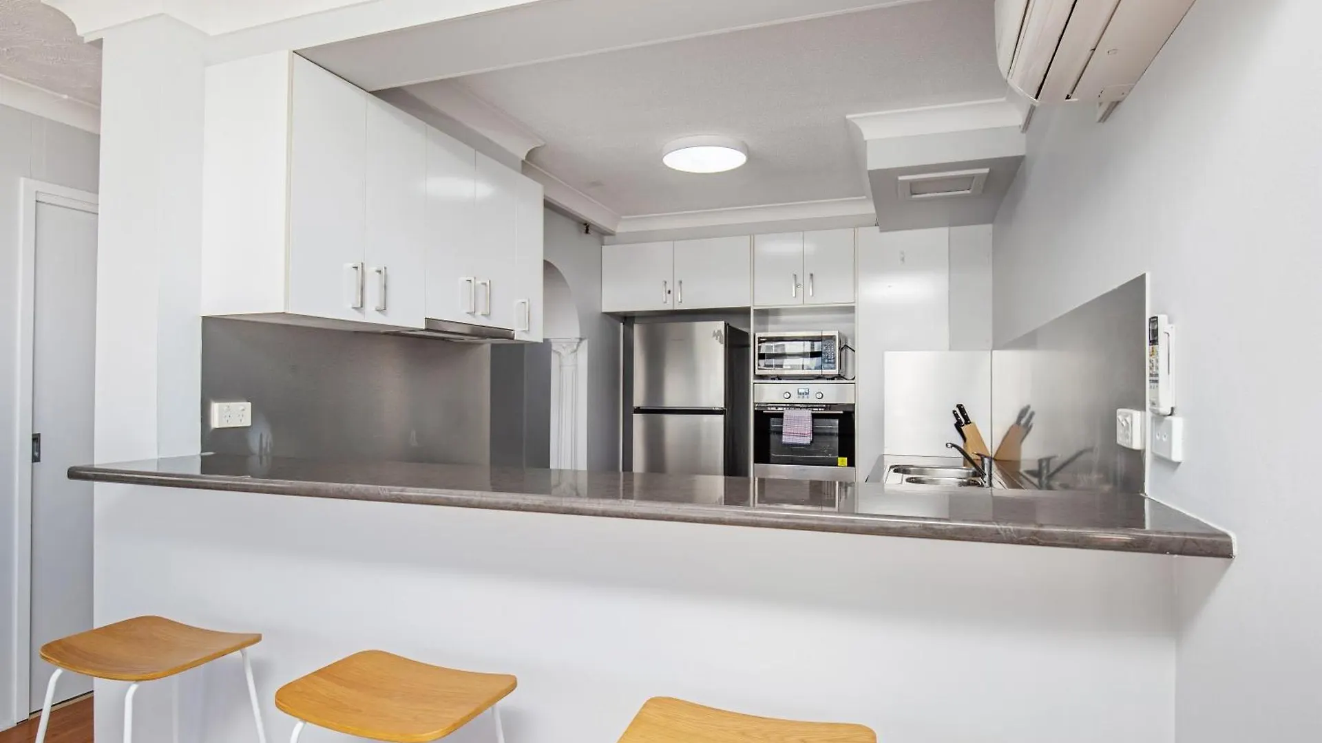 Imperial Surf Private Apartment Gold Coast Austrália